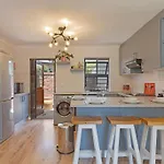 3 Bedroom Holiday Home In Royal Ascot Cape Town - Strictly No Parties Or Events
